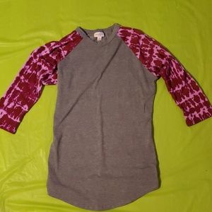 LulaRoe long sleeve T